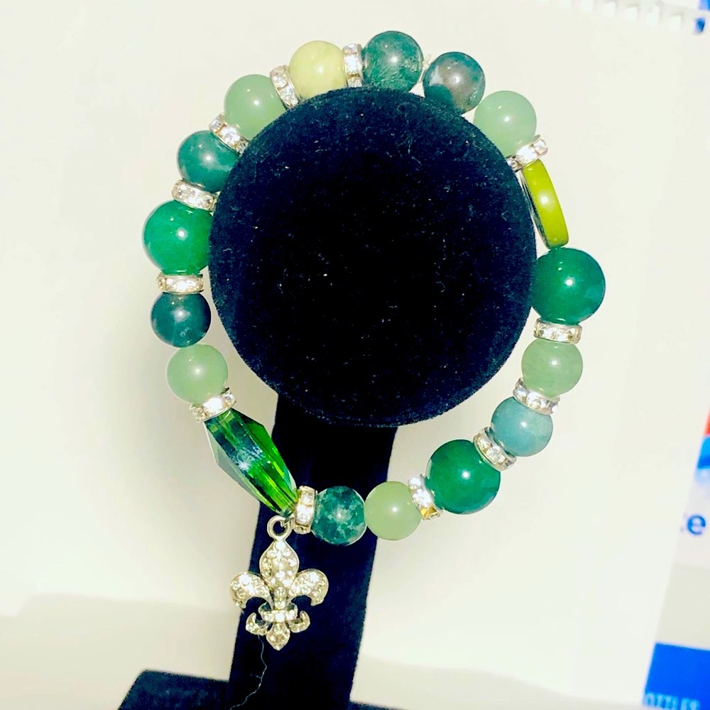 Healing Jade bracelet with Saints charm